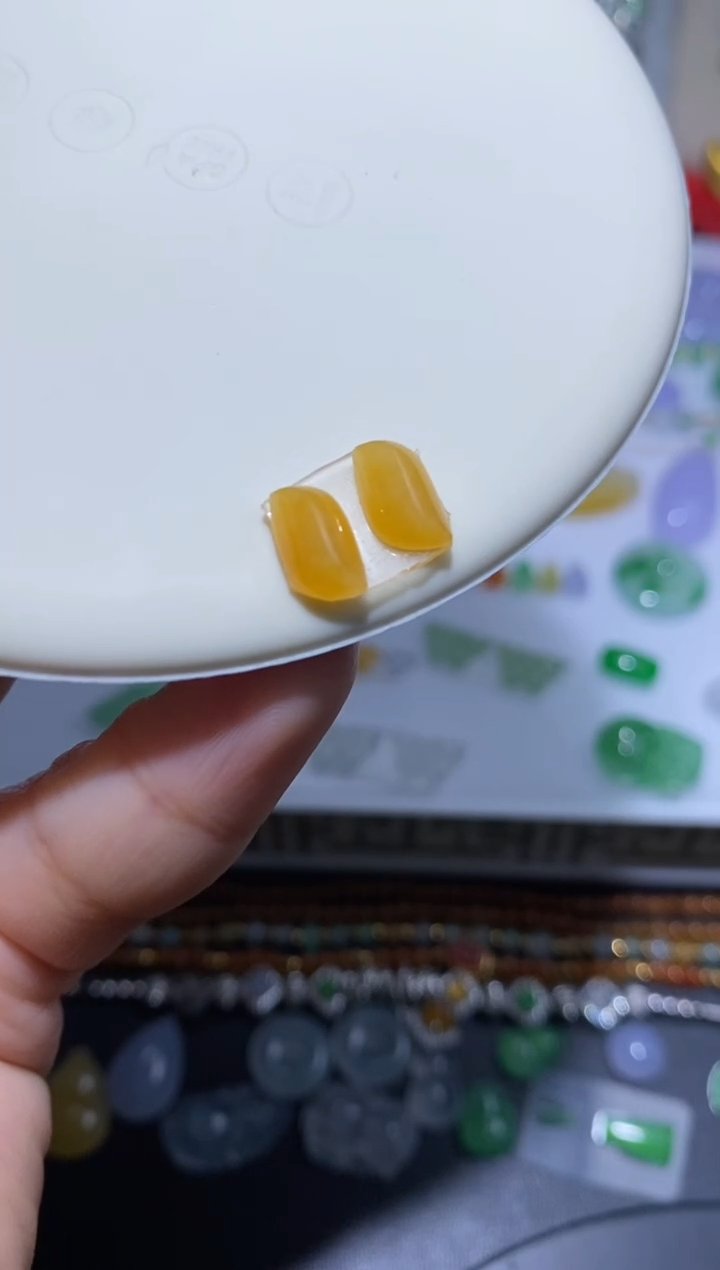 未镶嵌定制翡翠随形