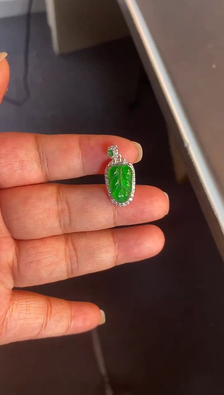 吊坠(不含链)银S925镶嵌翡翠1