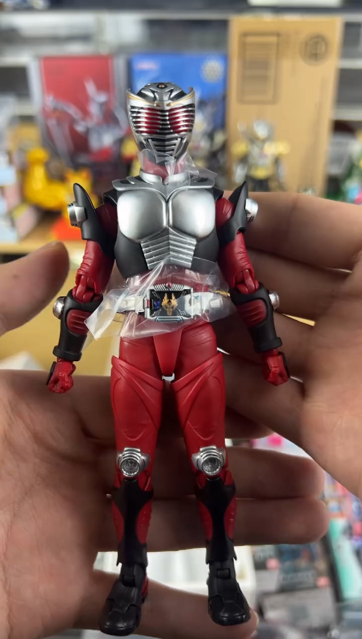 塑料假面骑士龙骑骨雕拆开款准新