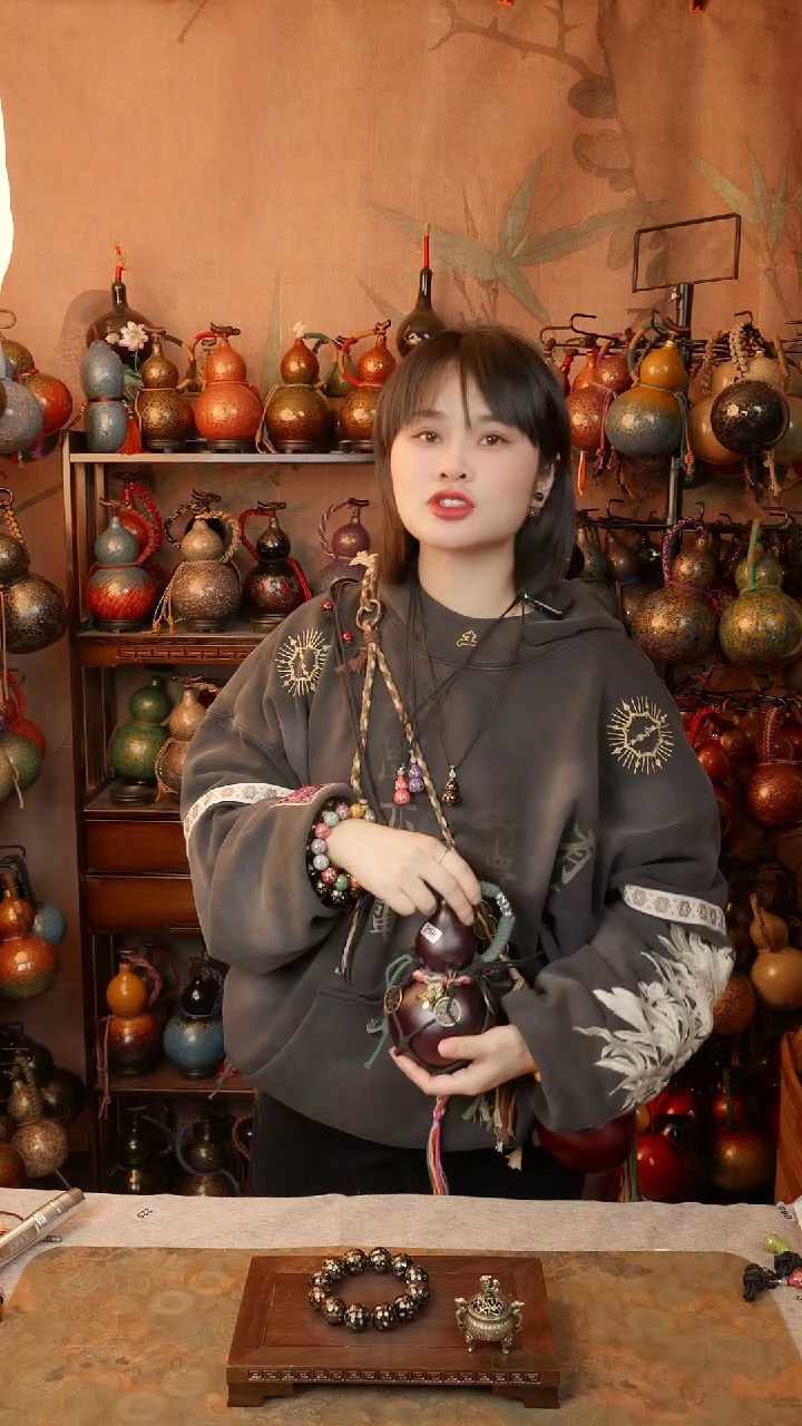 【闪购商品】299大漆葫芦一物一拍1000ml