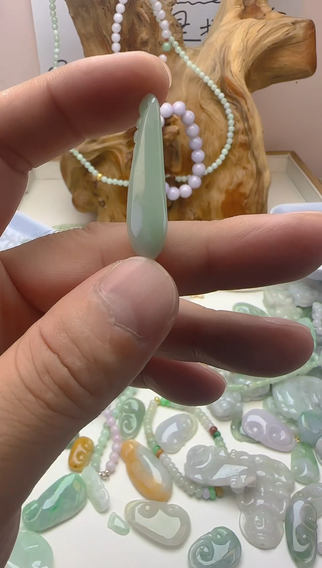 颈饰未镶嵌翡翠翡翠