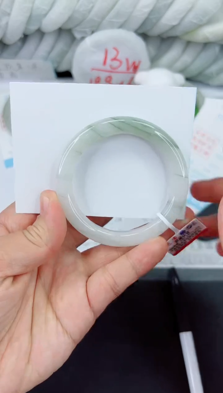 【闪购商品】石英质玉手镯未镶嵌545-53.2