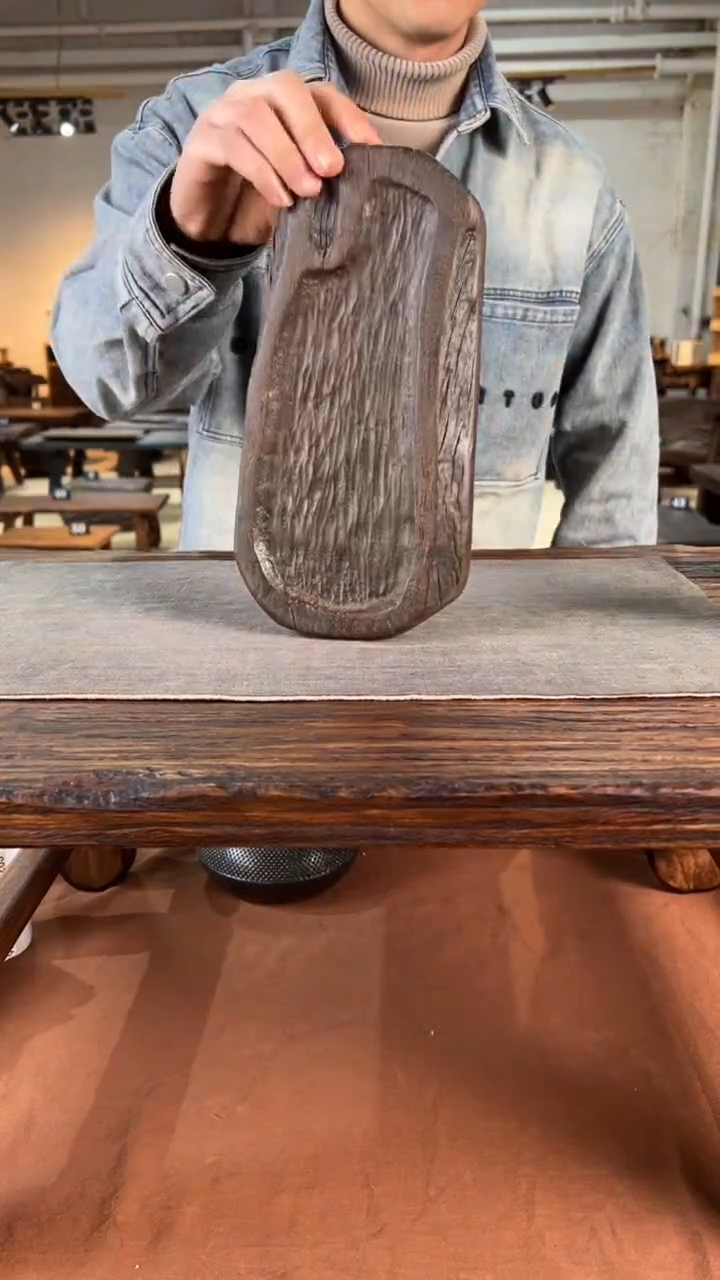 木057肌理雕刻托盘27*14