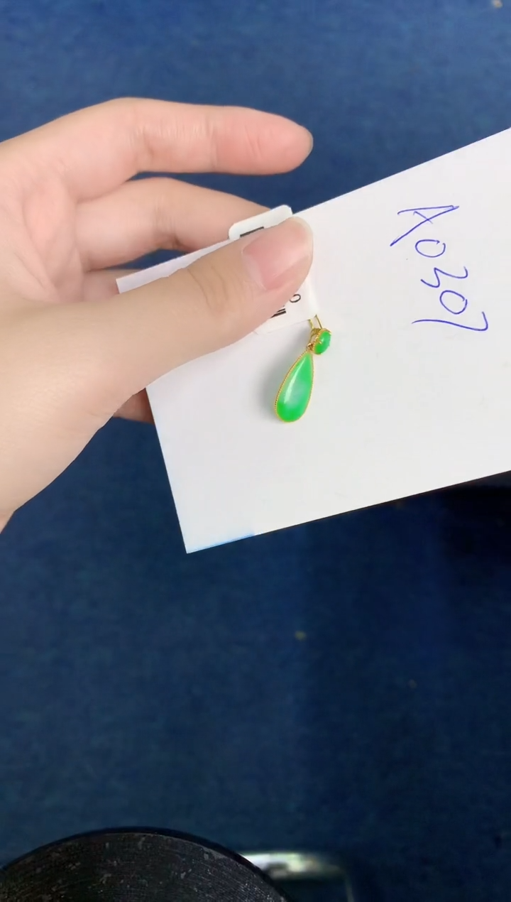 【闪购商品】翡翠颈饰18K金镶嵌000000000