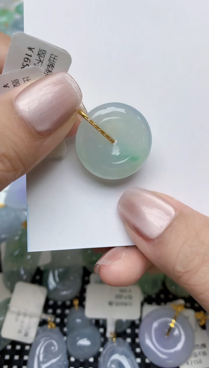 翡翠18K金镶嵌颈饰天然缅甸A货翡翠