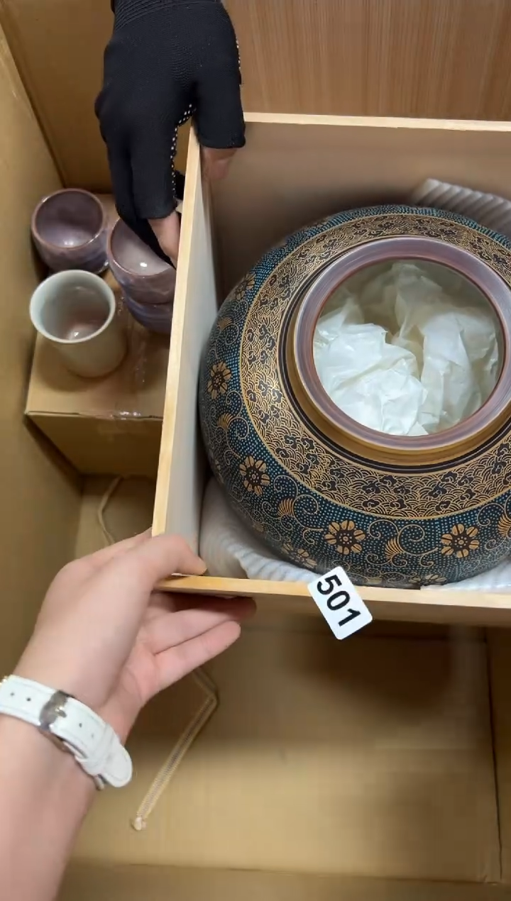 瓷片M****e+501中古商品谨慎参拍