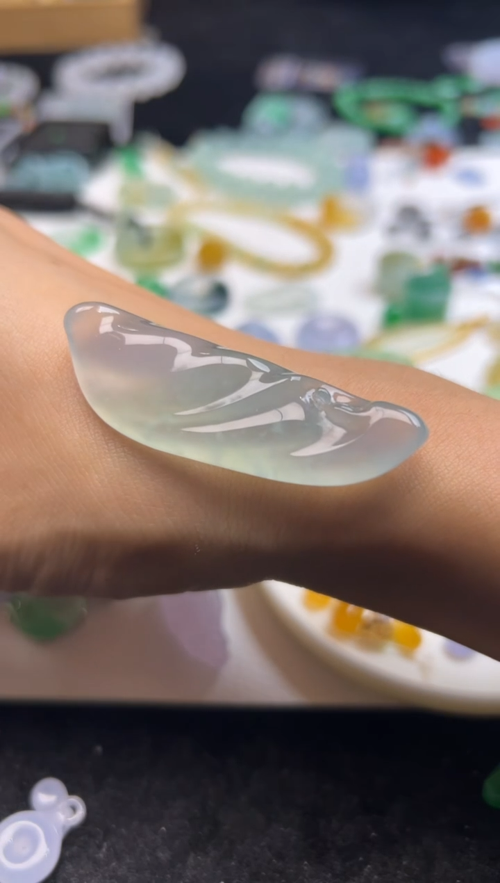 未镶嵌定制翡翠29800+1490蓝随行吊坠-xmy073