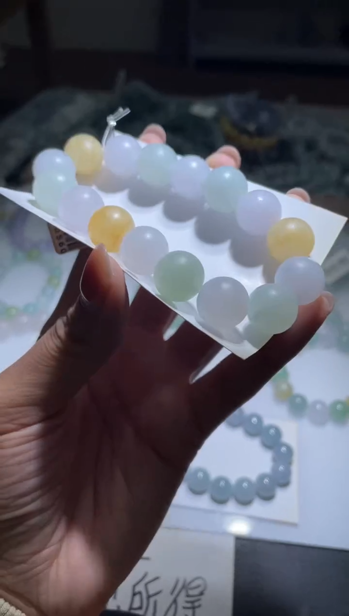 【闪购商品】定制翡翠未镶嵌翡翠手串