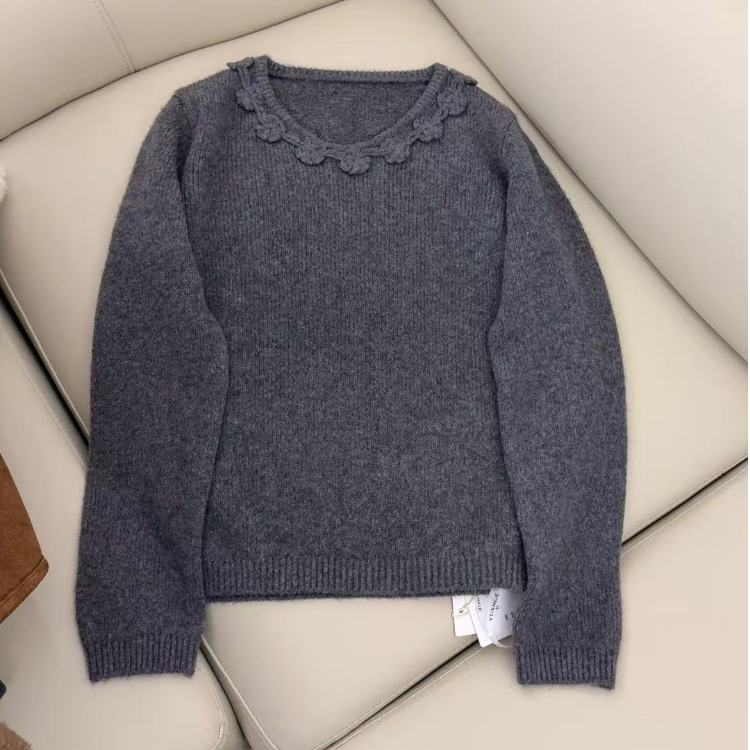 【原 歌】冬季新款330克简约百搭丝羊绒V领针织毛衣YG1013