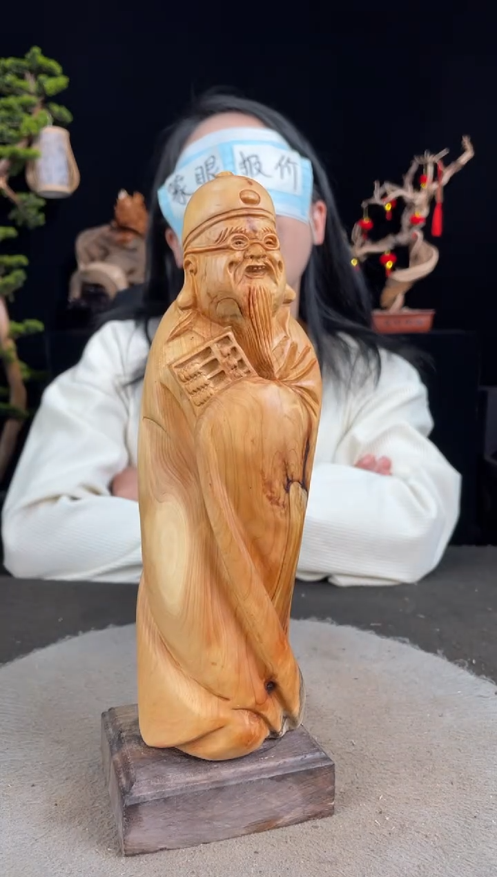【闪购商品】柏木（崖柏）其他手工摆件,先抢先得!