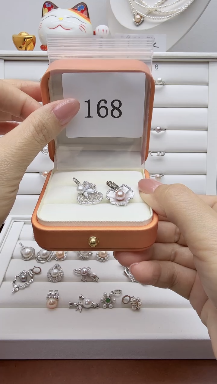 吊坠(不含链)银S925镶嵌淡水珍珠燕**好168