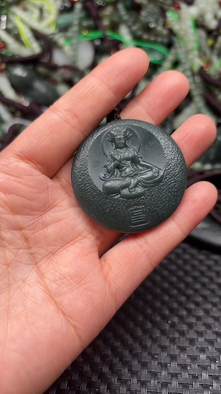 【闪购商品】和田玉颈饰未镶嵌1