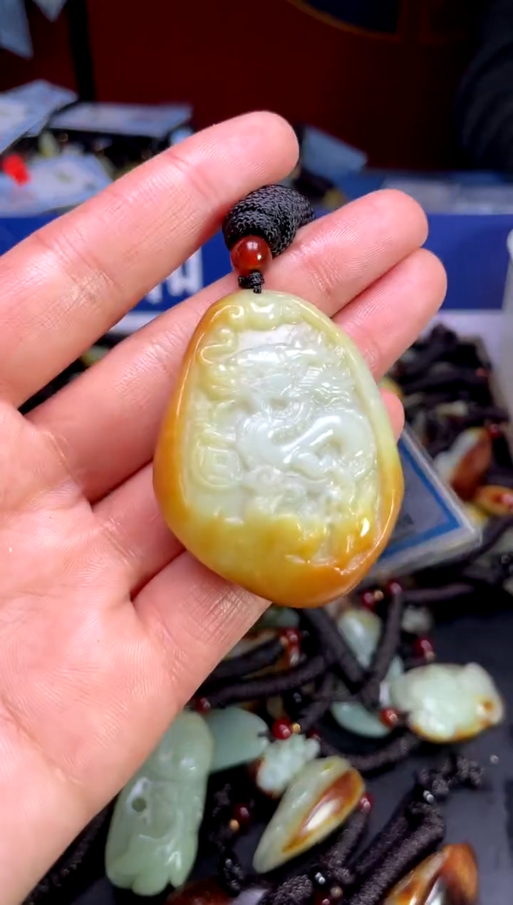【闪购商品】和田玉颈饰未镶嵌123
