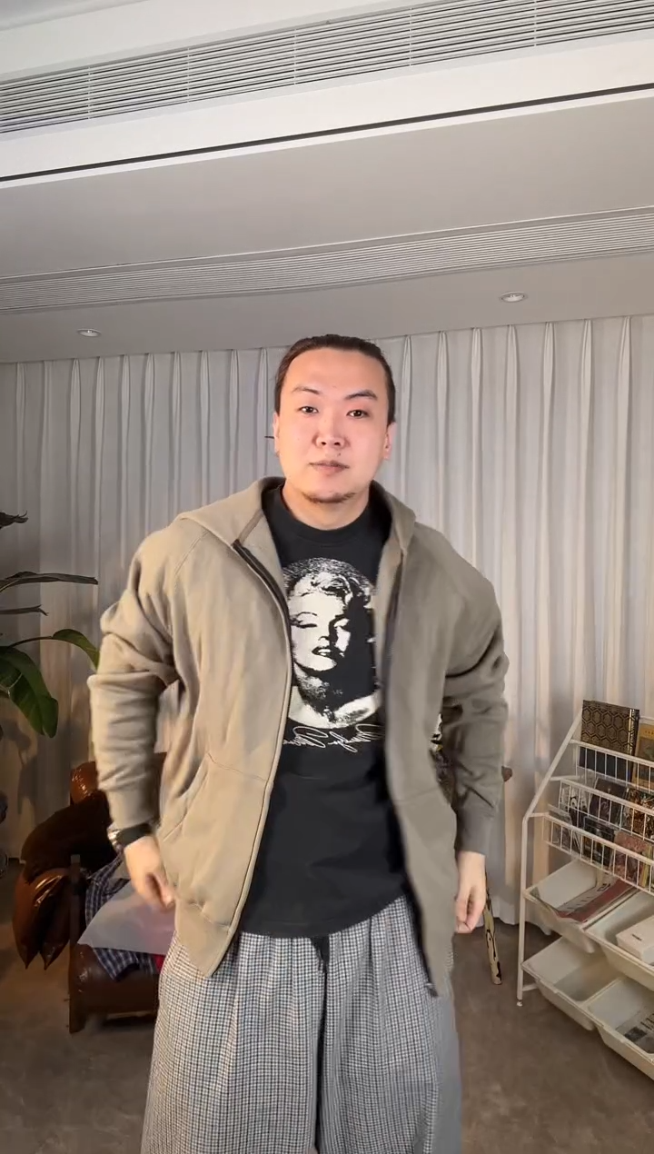 疯狂大勾吧绿色连帽卫衣外套大码大嘛大码