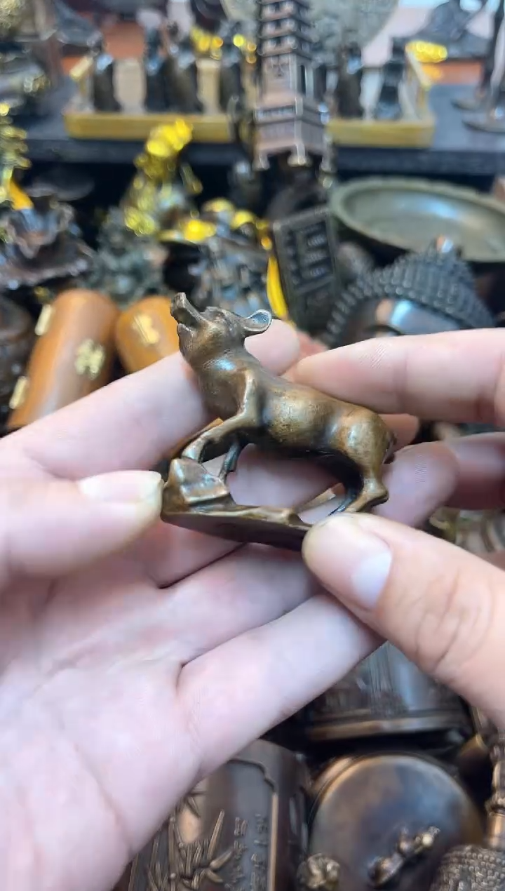 1案台摆件  物品摆件 