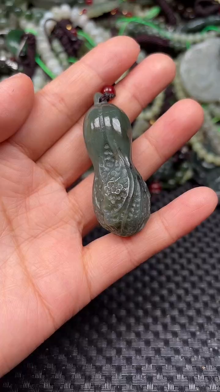 【闪购商品】和田玉未镶嵌颈饰1