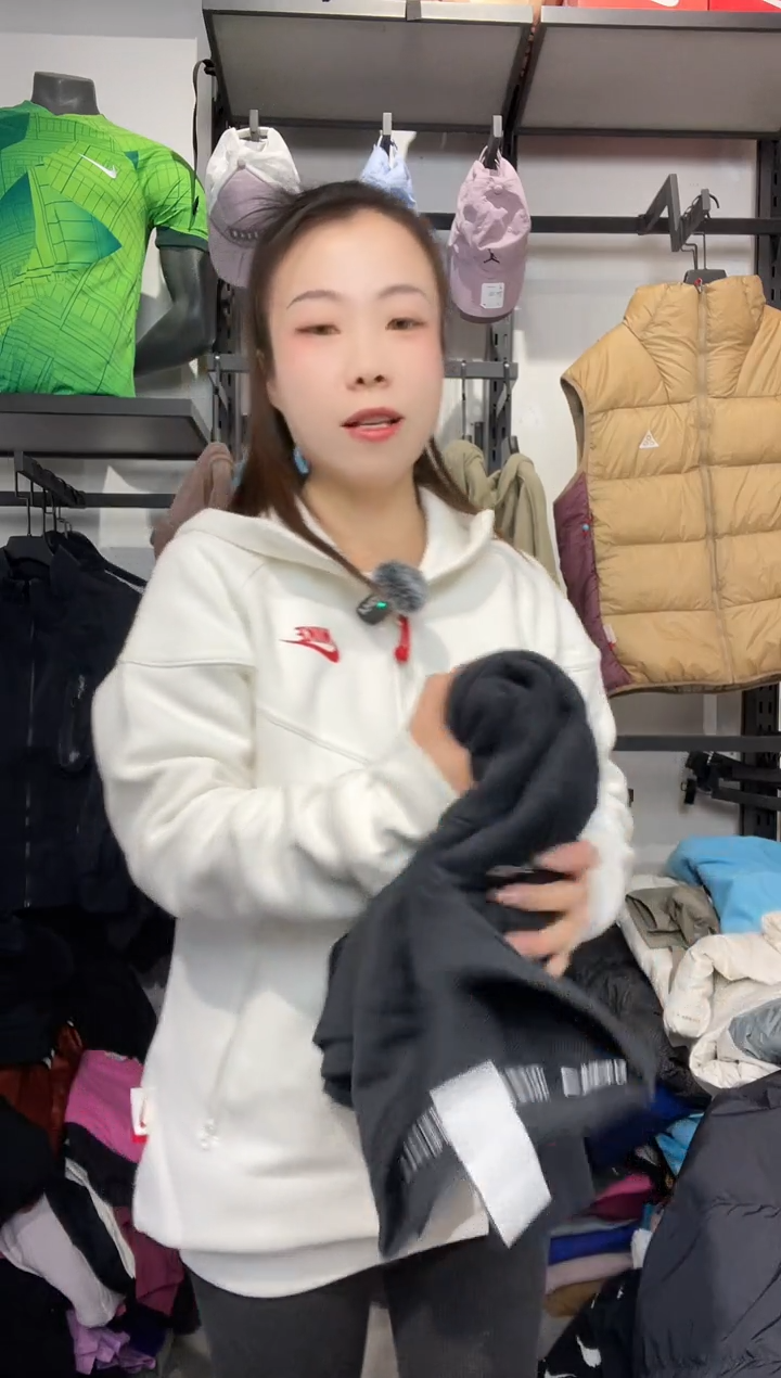 1520 闪购编码Nike/Jordan运动卫衣裤以直播间过款为准尺码. 