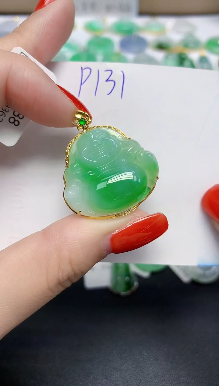 颈饰18K金镶嵌翡翠天然缅甸翡翠A货翡翠百元以上9元证书费自理