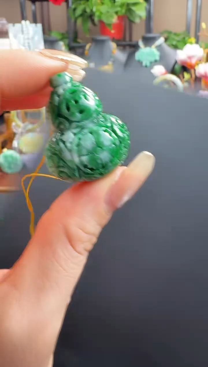 颈饰未镶嵌翡翠葫芦