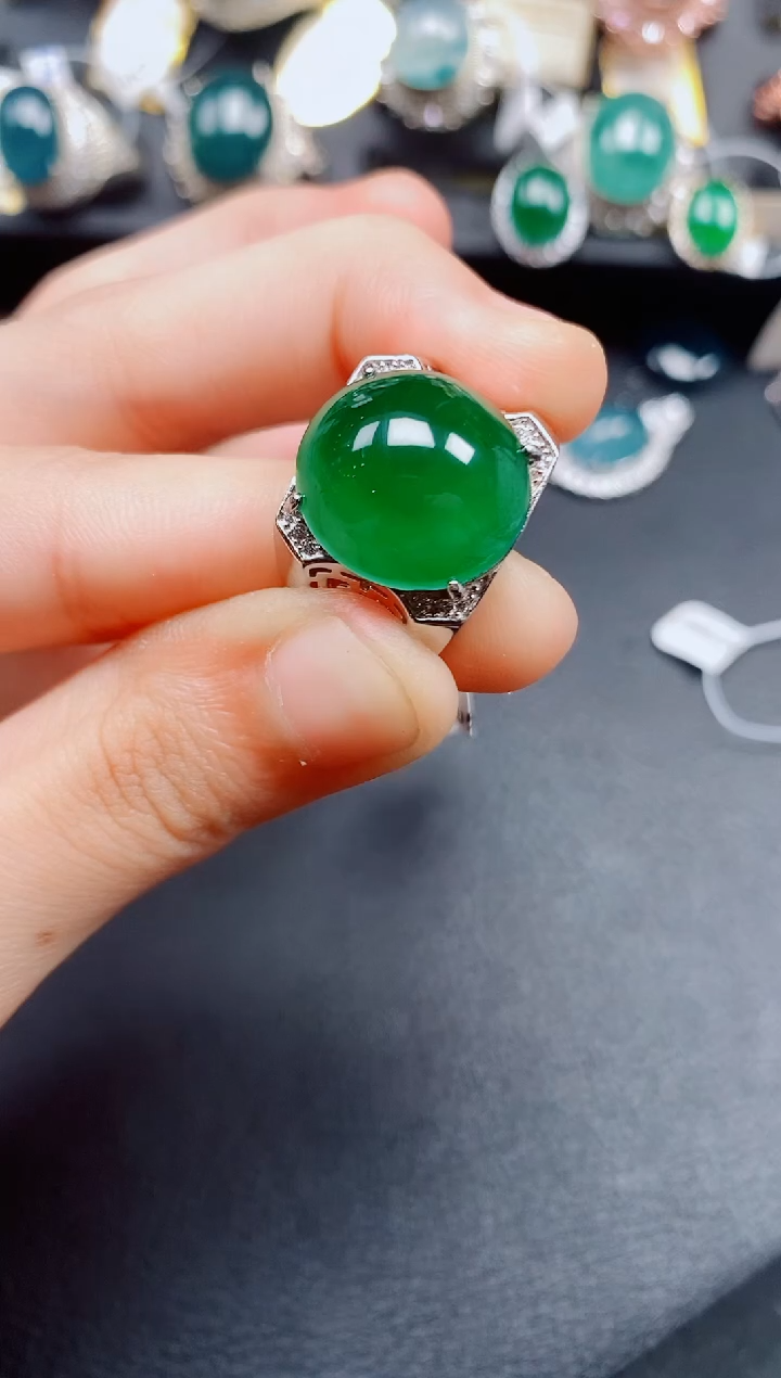 翡翠戒指银S925镶嵌翡翠
