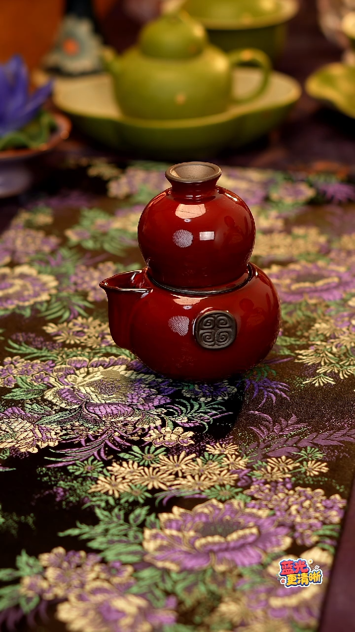 故宫红葫芦一壶两杯·····