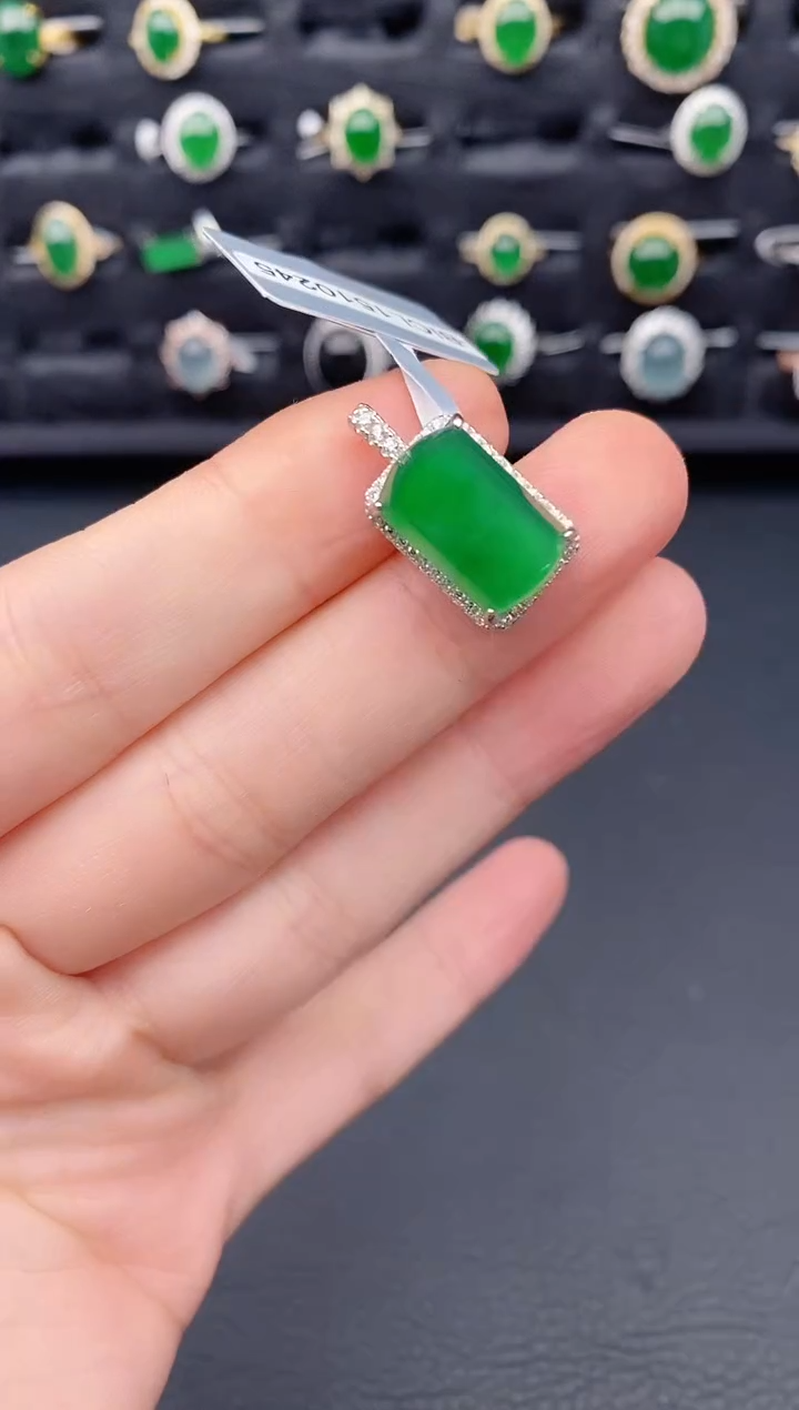 颈饰银S925镶嵌翡翠天然a货翡翠440