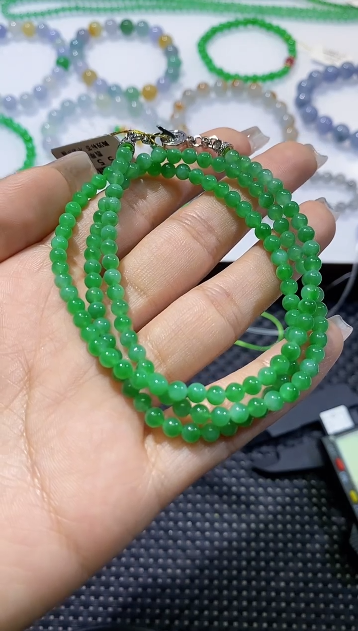 散珠翡翠幸**妍卡4项链