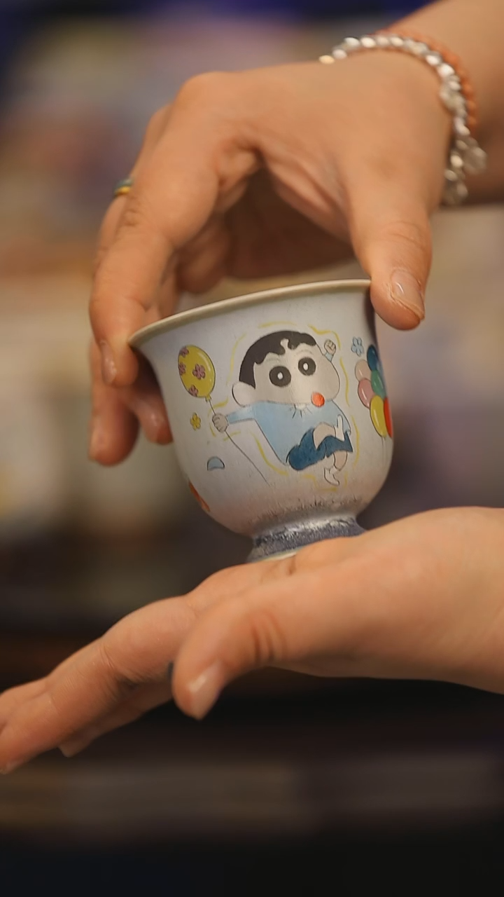 【闪购商品】摆件景德镇釉下彩绘设计师款式陶瓷