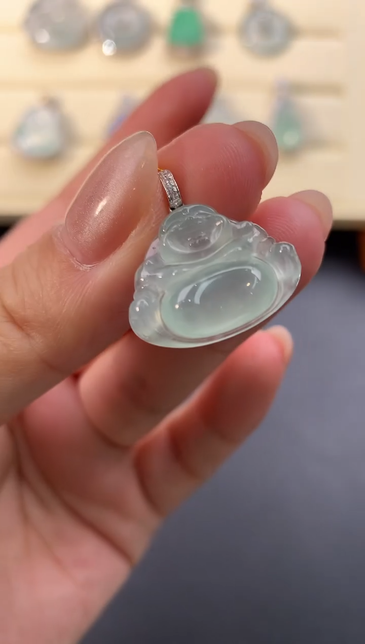 【闪购商品】翡翠颈饰18K金镶嵌D613     