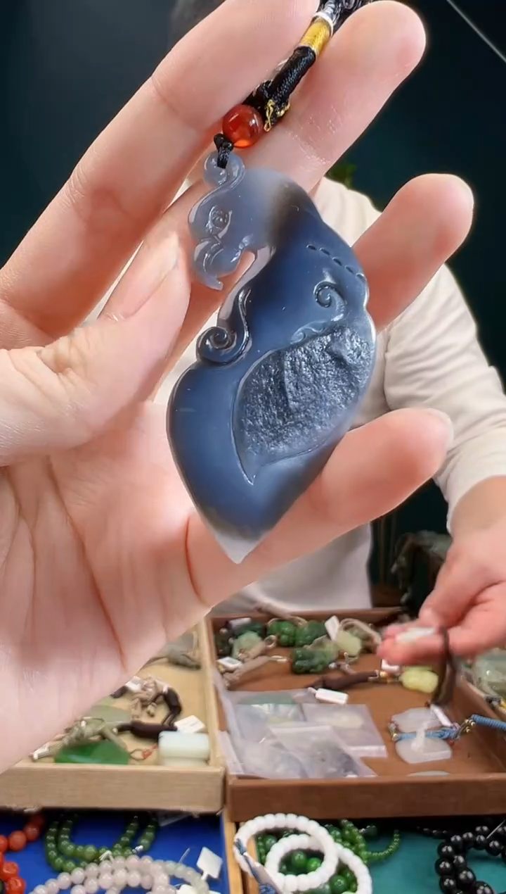 颈饰未镶嵌和田玉多样性发货 拍一单发一个