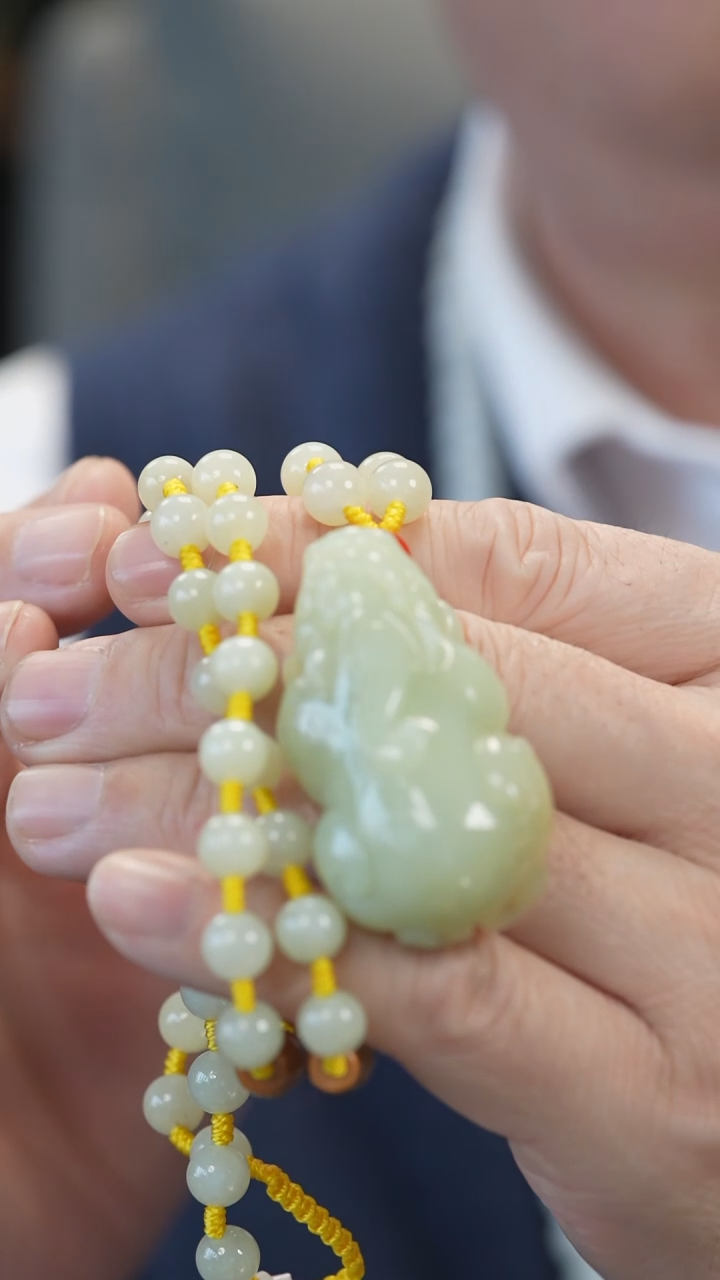 【闪购商品】和田玉吊坠未镶嵌貔貅4.98*3.3*1.96 86g