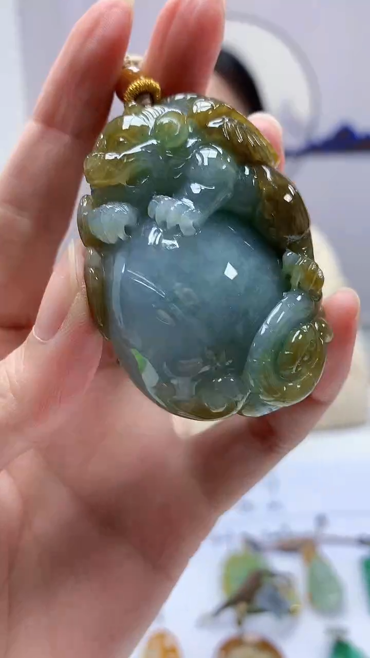 【闪购商品】定制翡翠未镶嵌0405zm-毛货挂件163