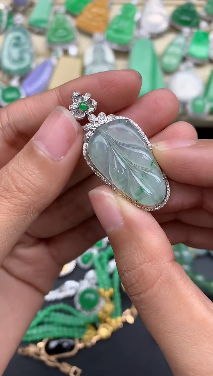 【闪购商品】翡翠颈饰18K金镶嵌395-中国好珍宝