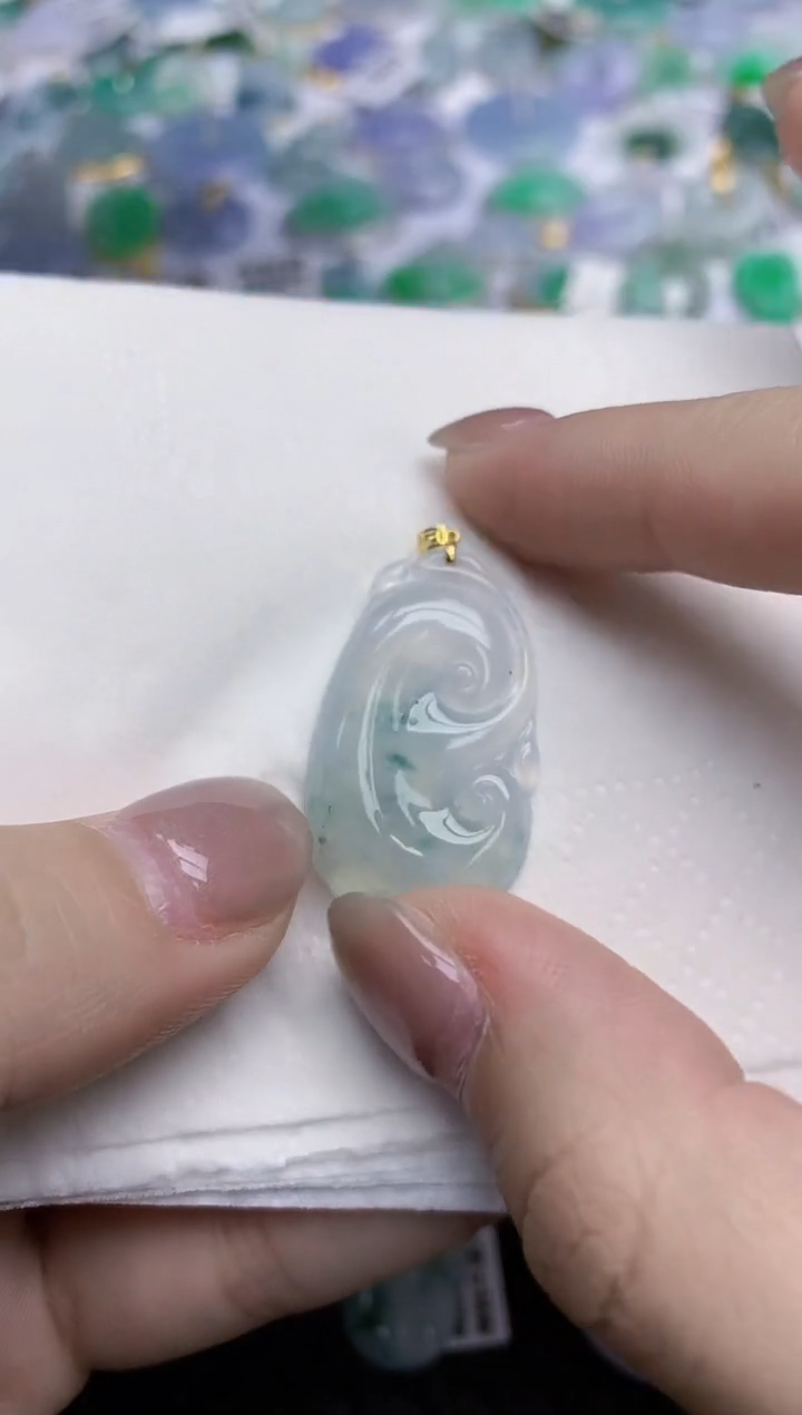 【闪购商品】翡翠颈饰18K金镶嵌天然翡翠A货