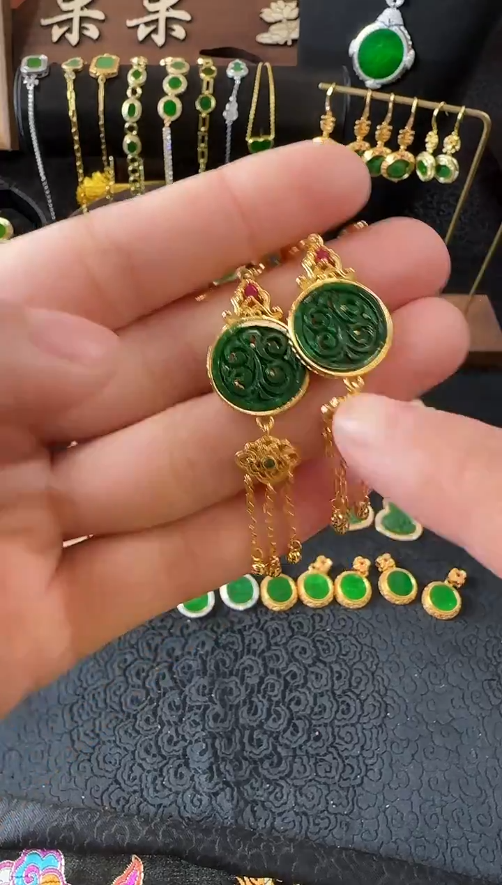 【闪购商品】翡翠耳饰银S925镶嵌耳饰