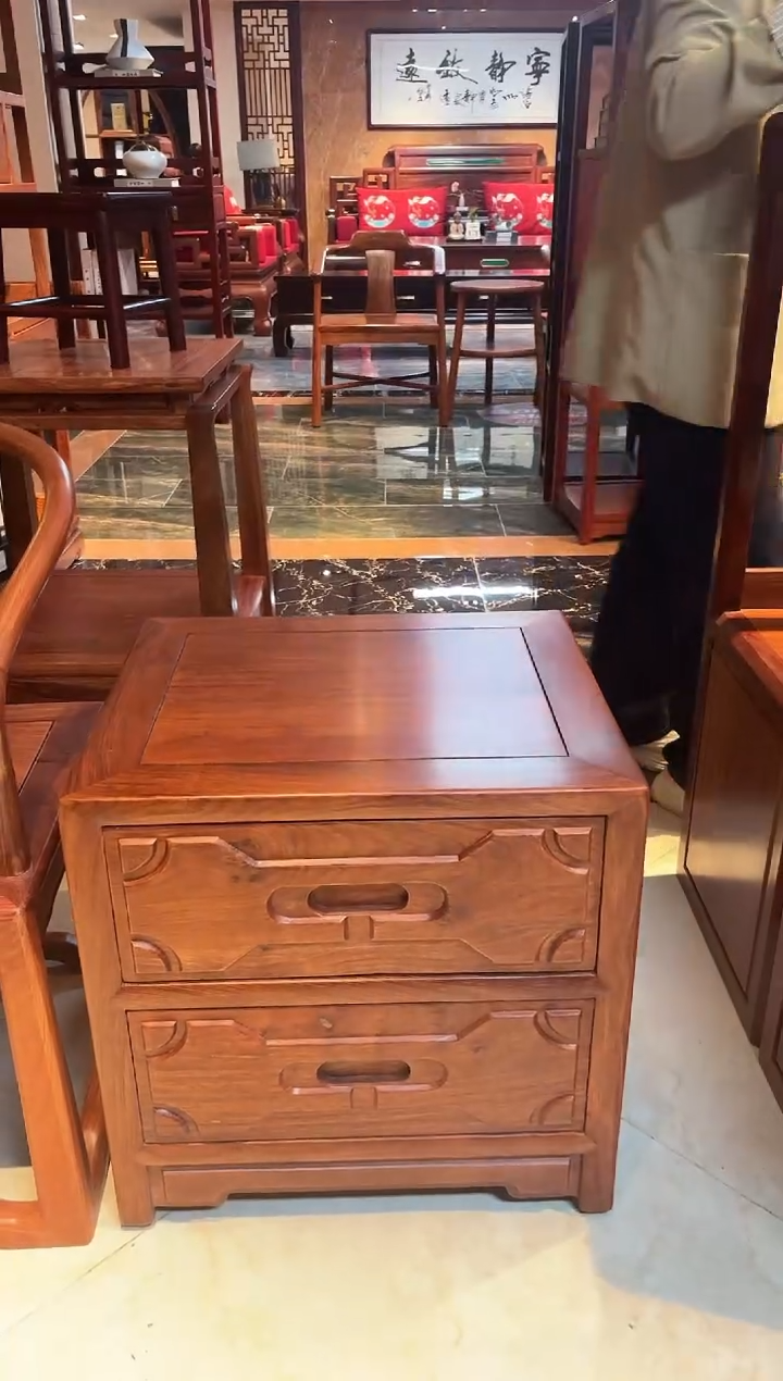 紫檀木类柜类家具床头柜刺猬紫檀双抽屉