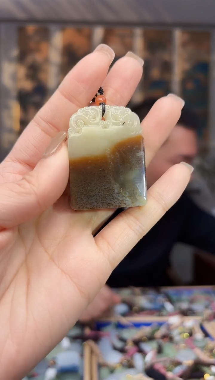 【闪购商品】和田玉挂件未镶嵌拍一发一