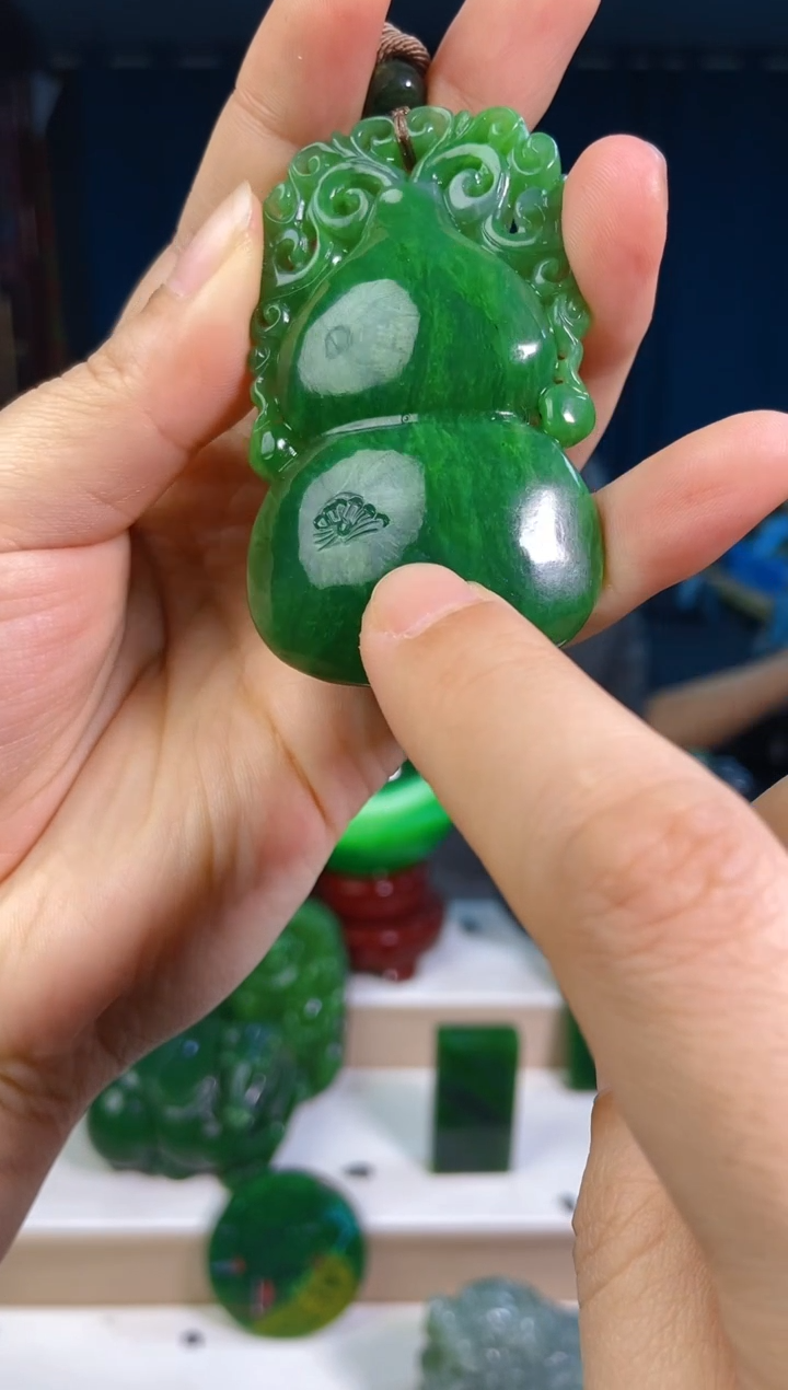 【闪购商品】和田玉挂件未镶嵌1