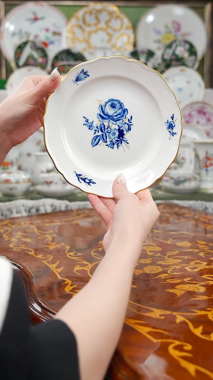 骨瓷婷婷中古瓷器如图所示5