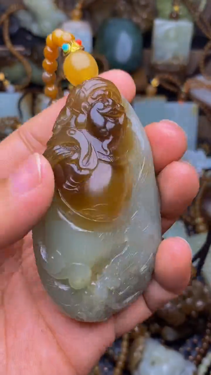 未镶嵌和田玉把件1