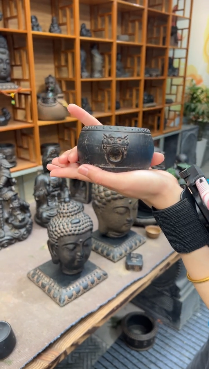 陶土【火山泥】兽头小鼓