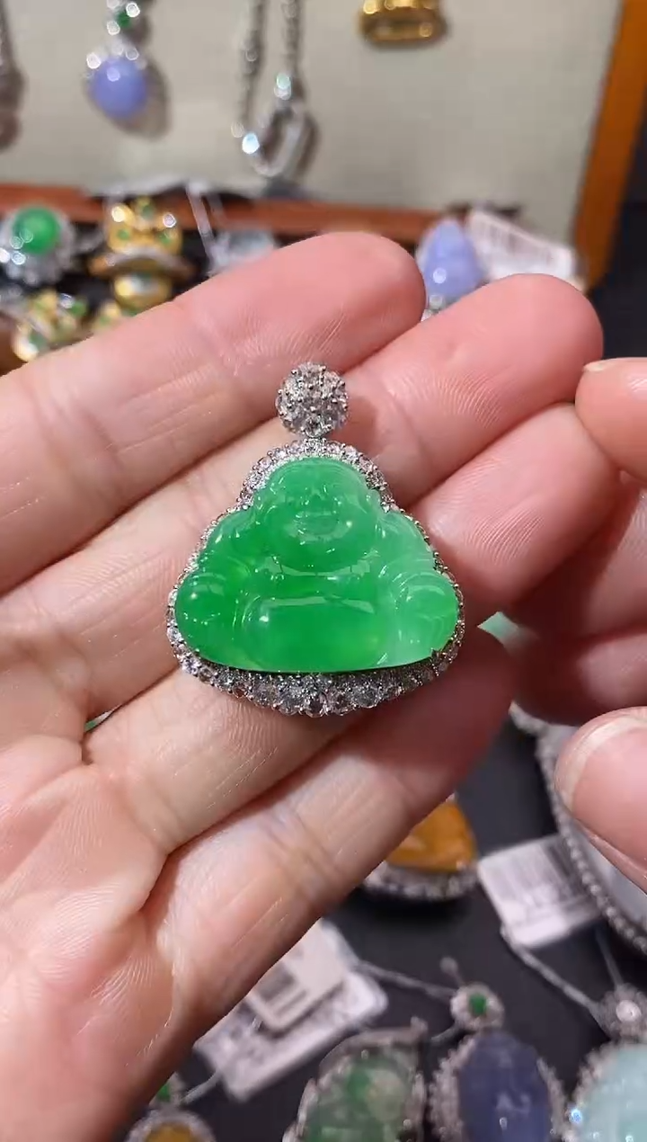 【闪购商品】翡翠吊坠(不含链)18K金镶嵌吊坠