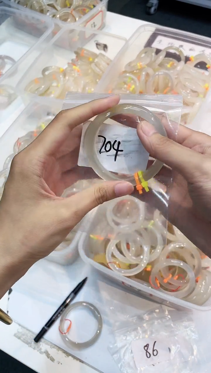 玛瑙/玉髓手镯未镶嵌204-55+