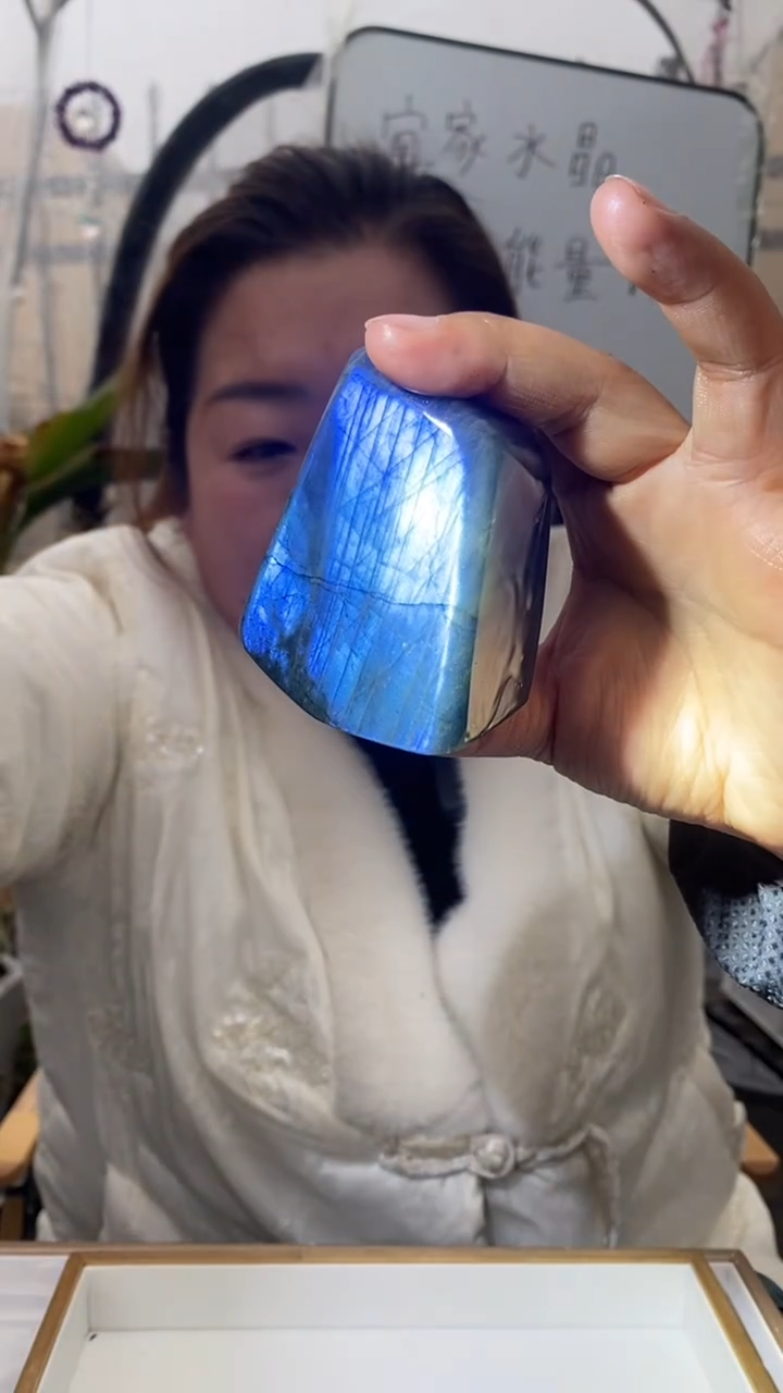 【闪购商品】拉长石原石未镶嵌拉长石原石D26