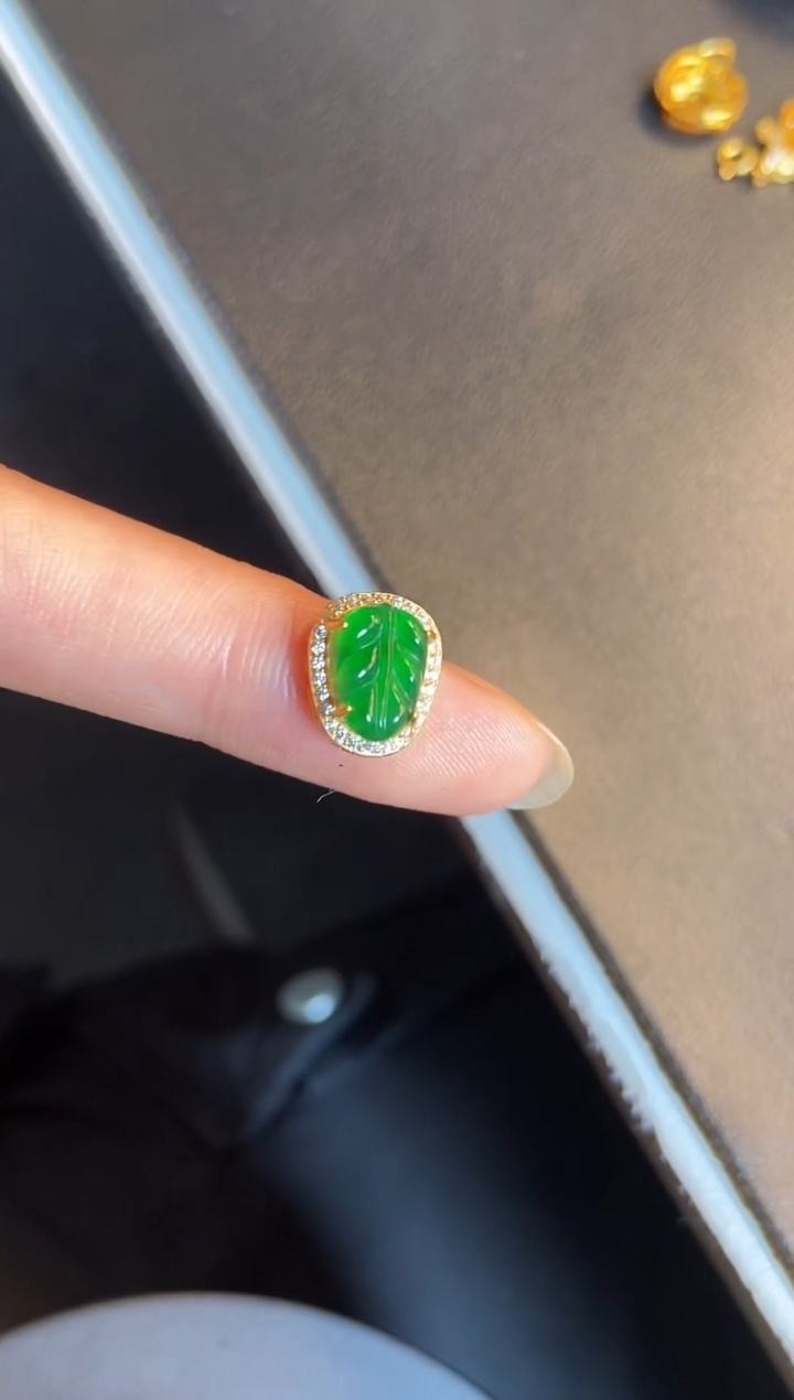 吊坠(不含链)银S925镶嵌翡翠1