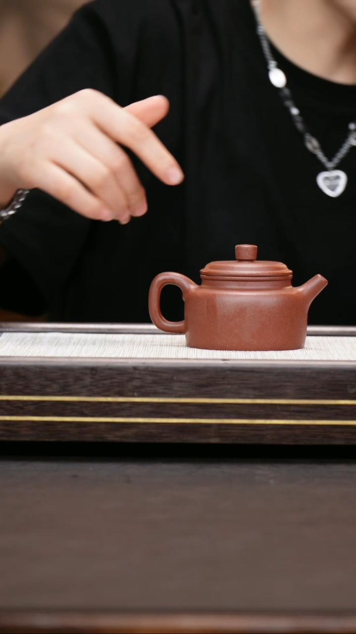 茶壶紫砂紫泥  小德钟