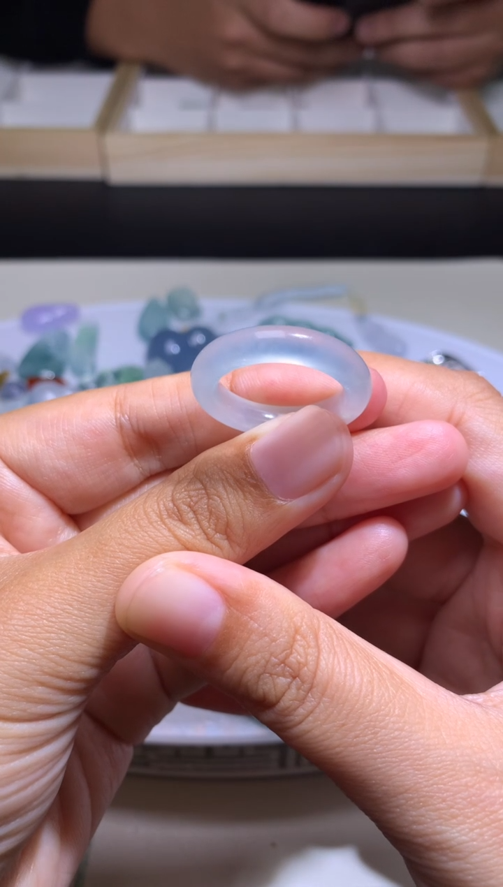 未镶嵌定制翡翠月**暖毛货