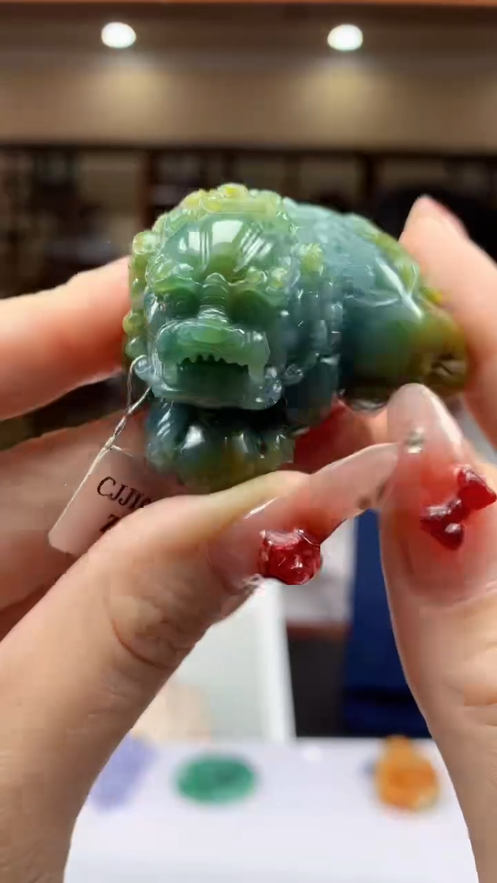 【闪购商品】定制翡翠未镶嵌1002ry-毛货挂件45