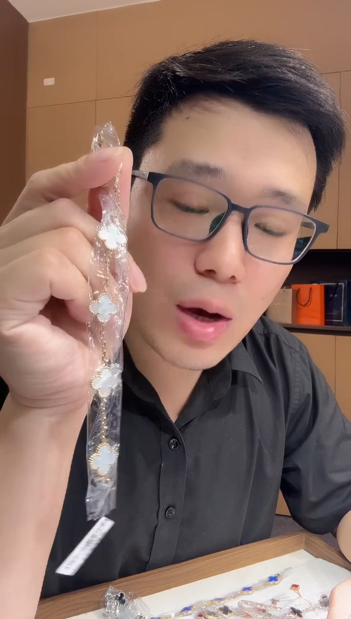【闪购商品】贝壳（贝母）手链18K金镶嵌 白色k黄，五花手链GHJ25版