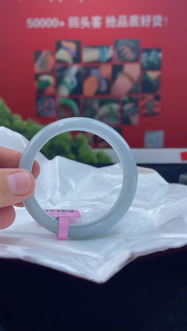 翡翠手镯未镶嵌7手镯